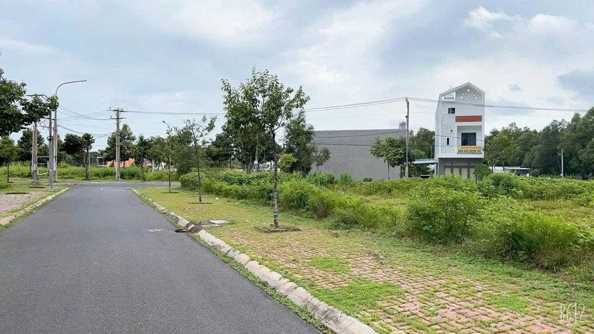 Bán 2 lô biệt thự Barimex Long Tâm Bà Rịa 332,5m² 6 tỷ - Ảnh 1