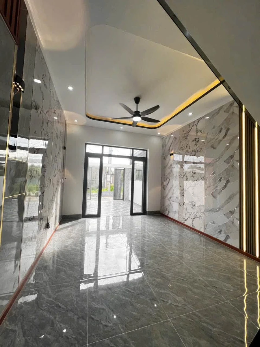 Bán nhà 140m2 4PN 2WC sổ hồng riêng gần Chợ Tân Mai 2, giá 850 triệu - Ảnh thu nhỏ 5