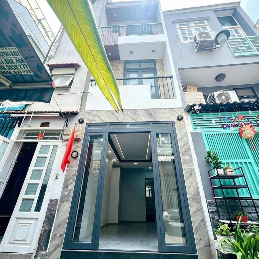 Bán nhà phố Quận 4, 23.1m², 3 tầng, 5.3 tỷ - Ảnh 1