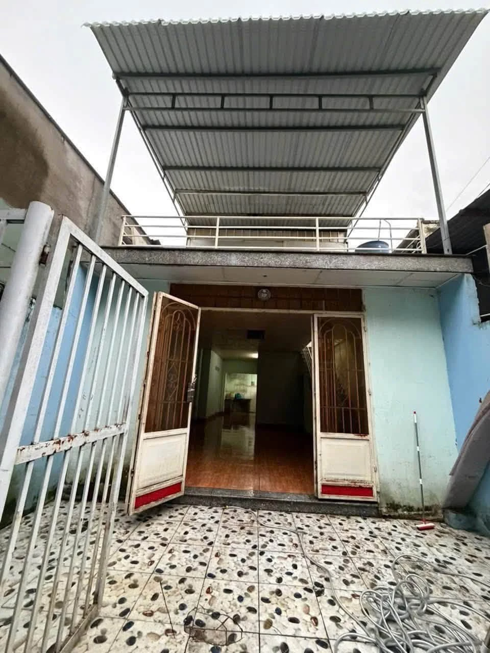 Bán nhà 2 phòng ngủ 80m² Phường Long Bình, 1,1 tỷ - Ảnh 1