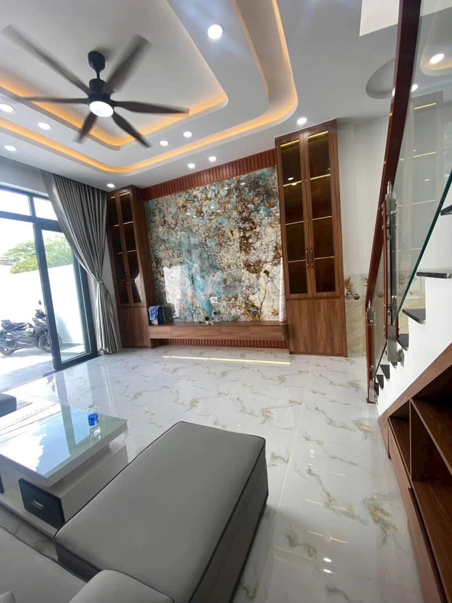 Nhà bán 3 tỷ 100 triệu Mỹ Hạnh, 125m2, 4 phòng ngủ - Ảnh thu nhỏ 4