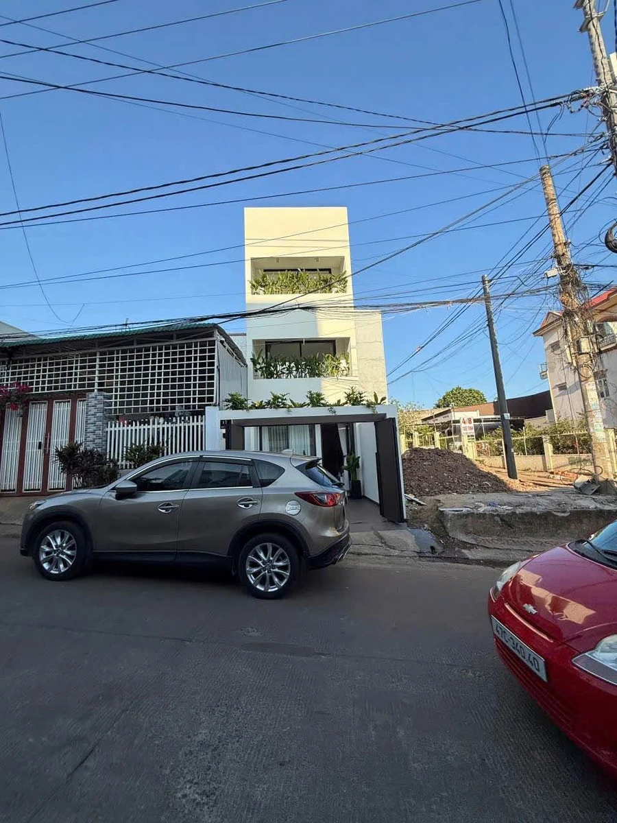 Bán nhà mặt tiền Tuệ Tĩnh 170m² 4,95 tỷ Tân Bình - Ảnh 1