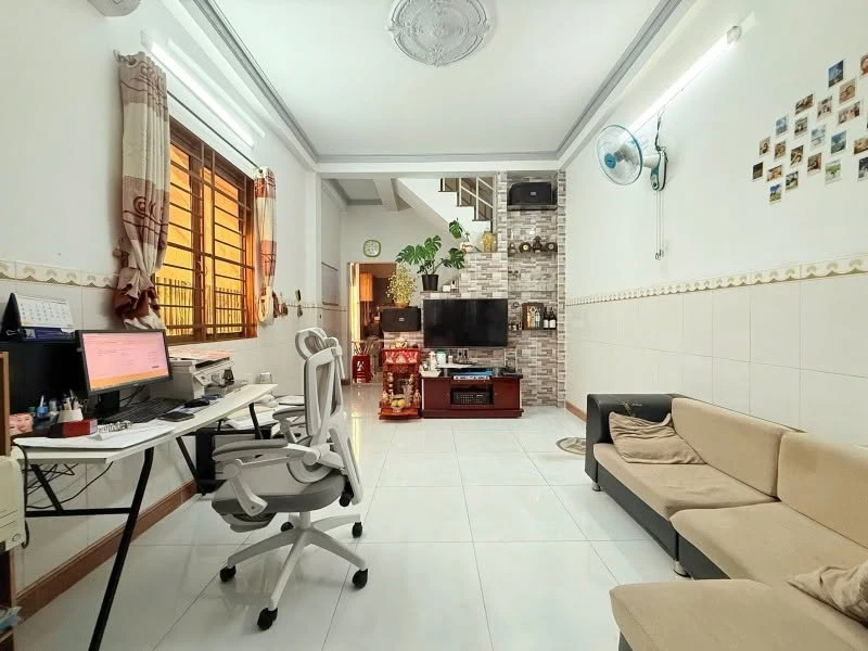 Bán nhà hẻm 37m² 3PN Lê Hoàng Phái, Phường 17, Gò Vấp giá 4,9 tỷ