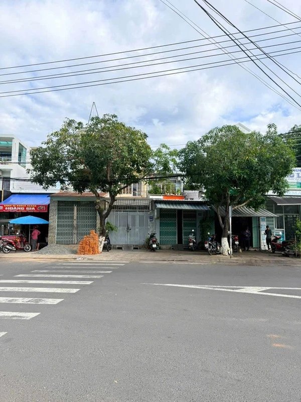 Bán đất mặt tiền Dã Tượng 171m² Nha Trang 23 tỷ