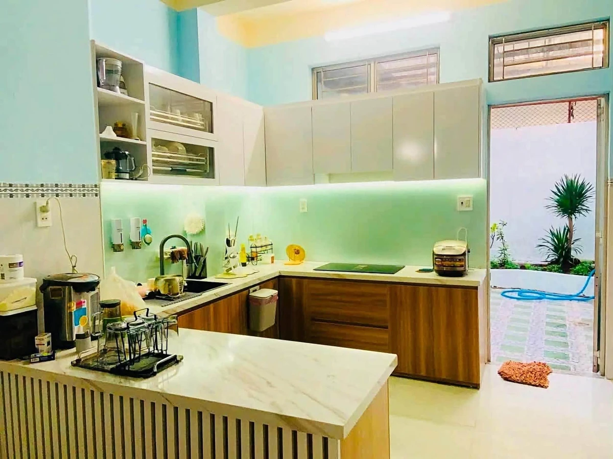 Bán nhà mặt tiền Hai Bà Trưng 100m2, 2.5 tầng, 7.5 tỷ - Ảnh thu nhỏ 5