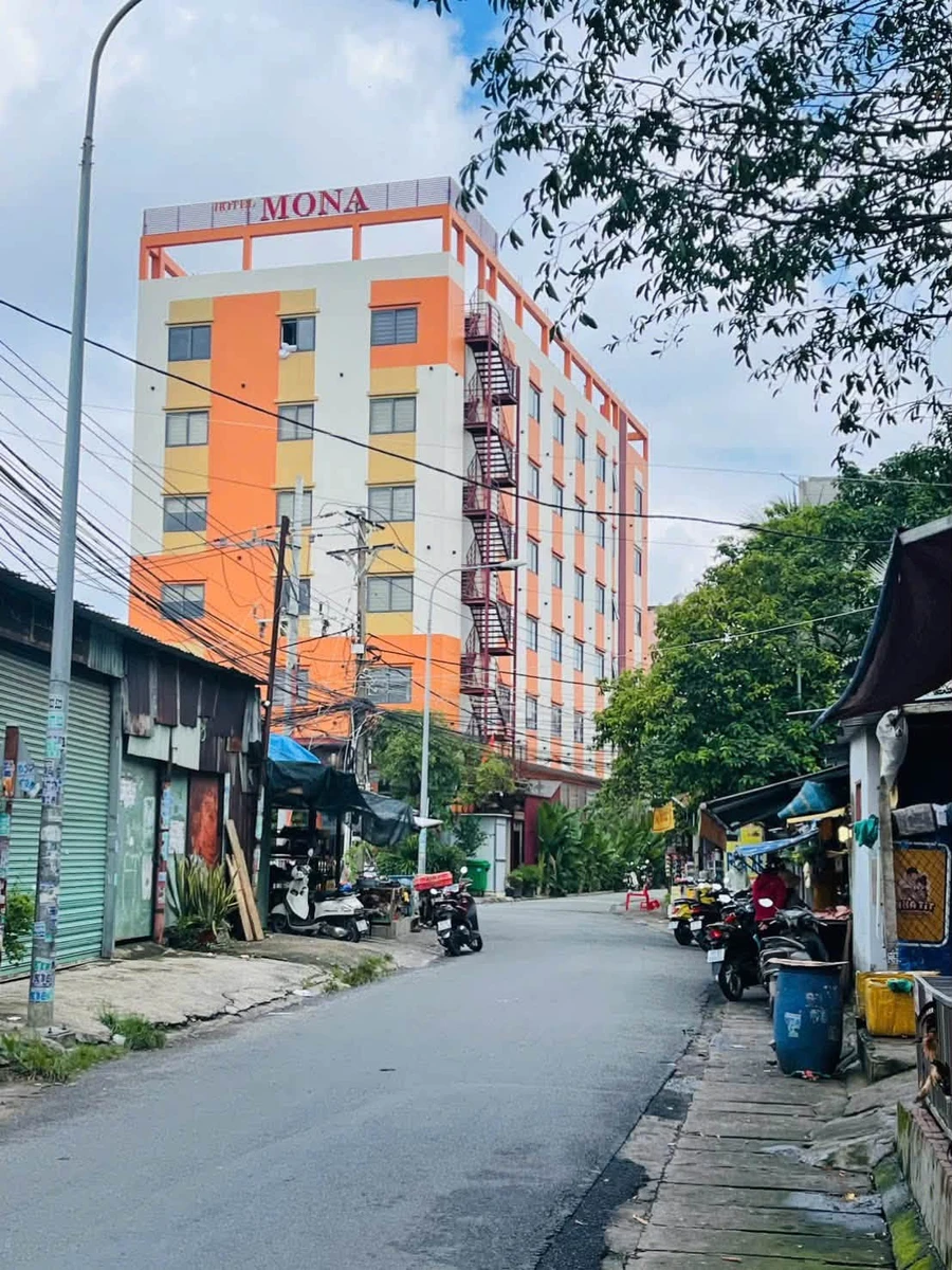 Bán đất 272m2 xây cao tầng gần Phạm Văn Đồng, 10 tỷ 800 - Ảnh 1