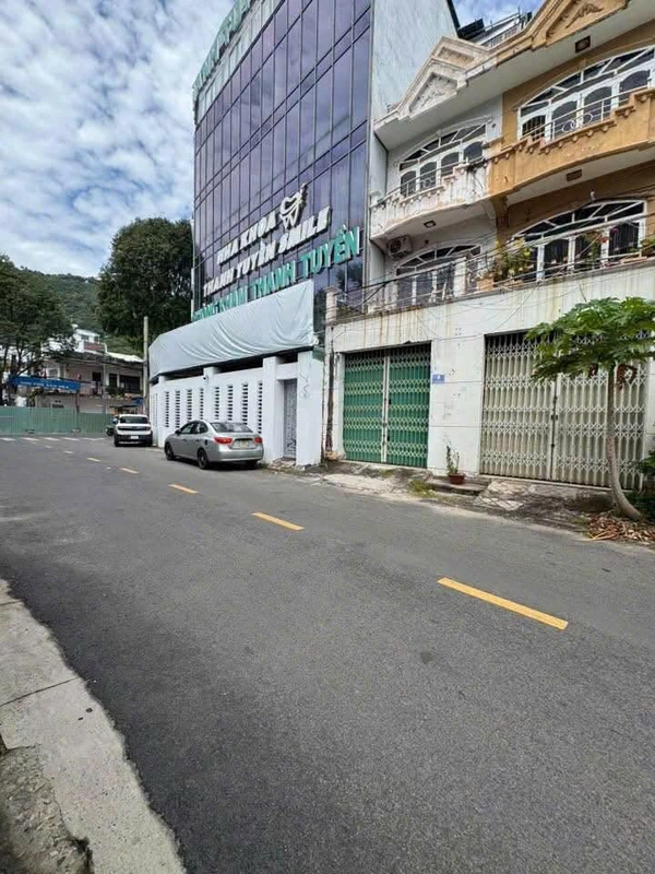Bán nhà mặt tiền 3 PN 50m2 Hùng Vương Vũng Tàu