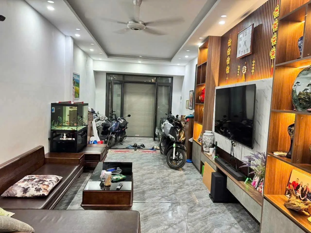 Bán nhà 4 tầng 64m2 4 phòng ngủ Lũng Hoa Hóc Môn - Ảnh 1