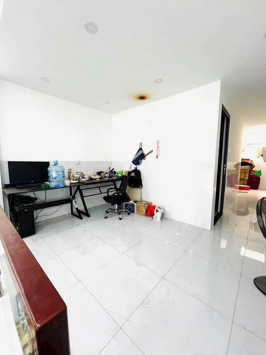 Bán nhà mặt tiền Lã Xuân Oai, 82m², 5,1 tỷ, Quận 9 - Ảnh thu nhỏ 3