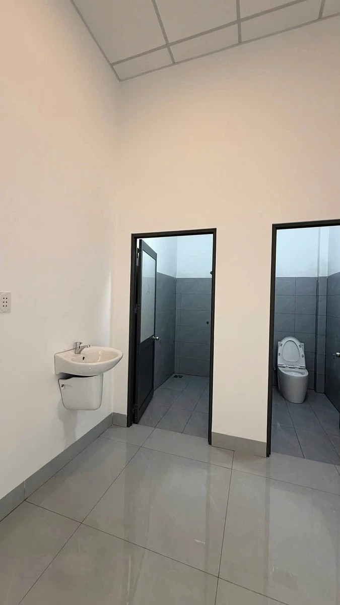 Nhà mới Trung Tâm Buôn Hồ 5m x 28m 140m², 2 tỷ 650 triệu - Ảnh thu nhỏ 3