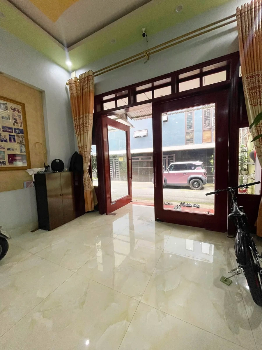 Nhà phố 4 tầng, 4PN, 83m² Phố Ngọc Hà, Quận 3, 3.8 tỷ - Ảnh 1