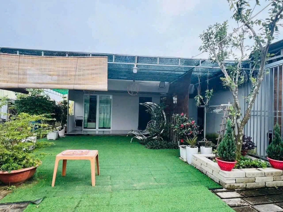Bán nhà vườn Hàm Liêm 947m² với 2 căn nhà cấp 4 - Ảnh 1