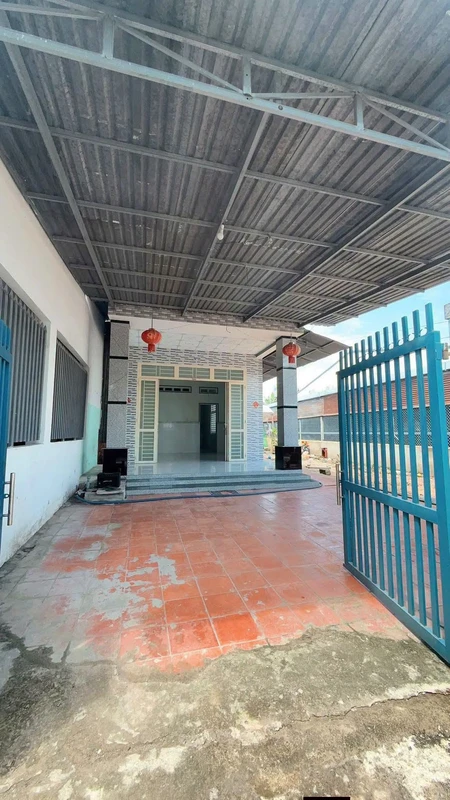 Bán nhà 2 phòng ngủ 100m² Ninh Thạnh, Tây Ninh