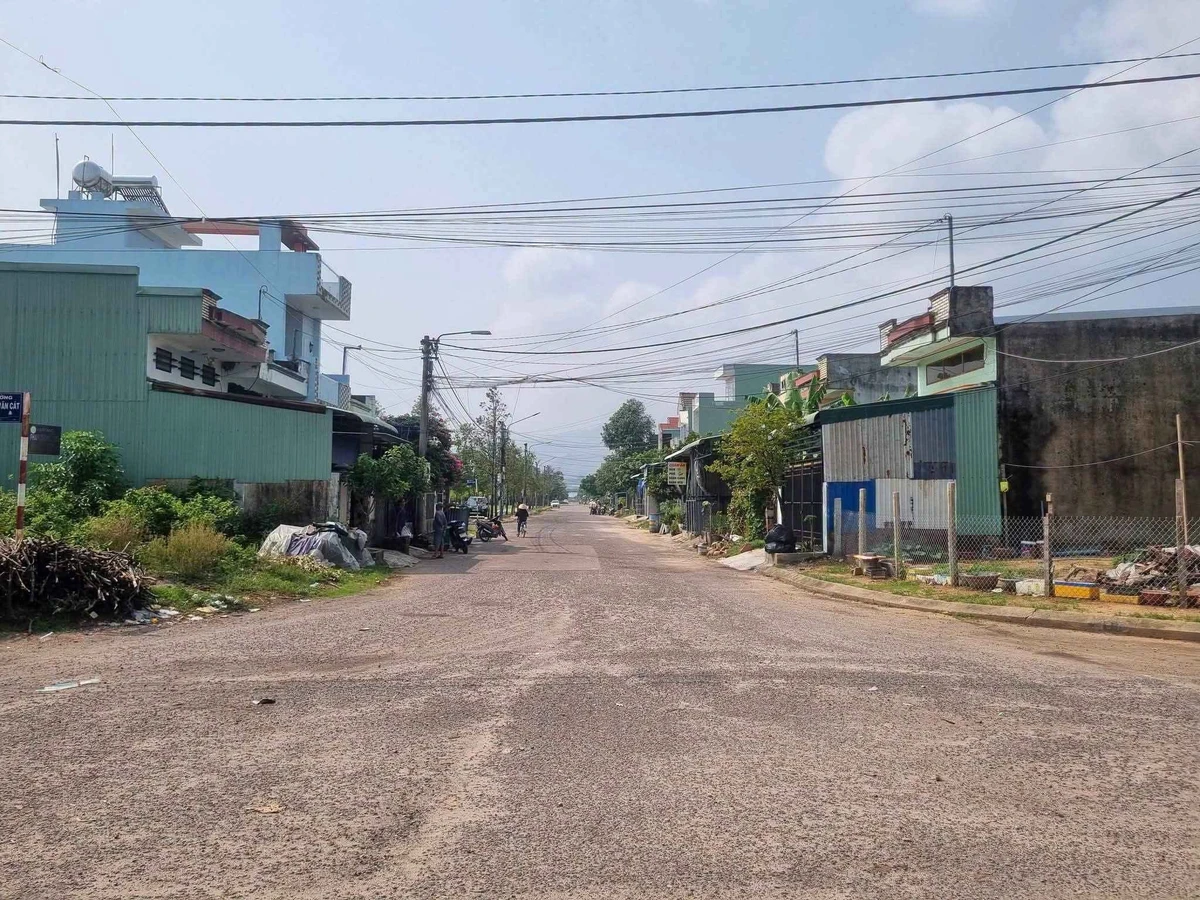 Bán nhà mê lửng còn mới 74m2 giá 1,35 tỷ phường Bùi Thị Xuân, Quy Nhơn - Ảnh thu nhỏ 3