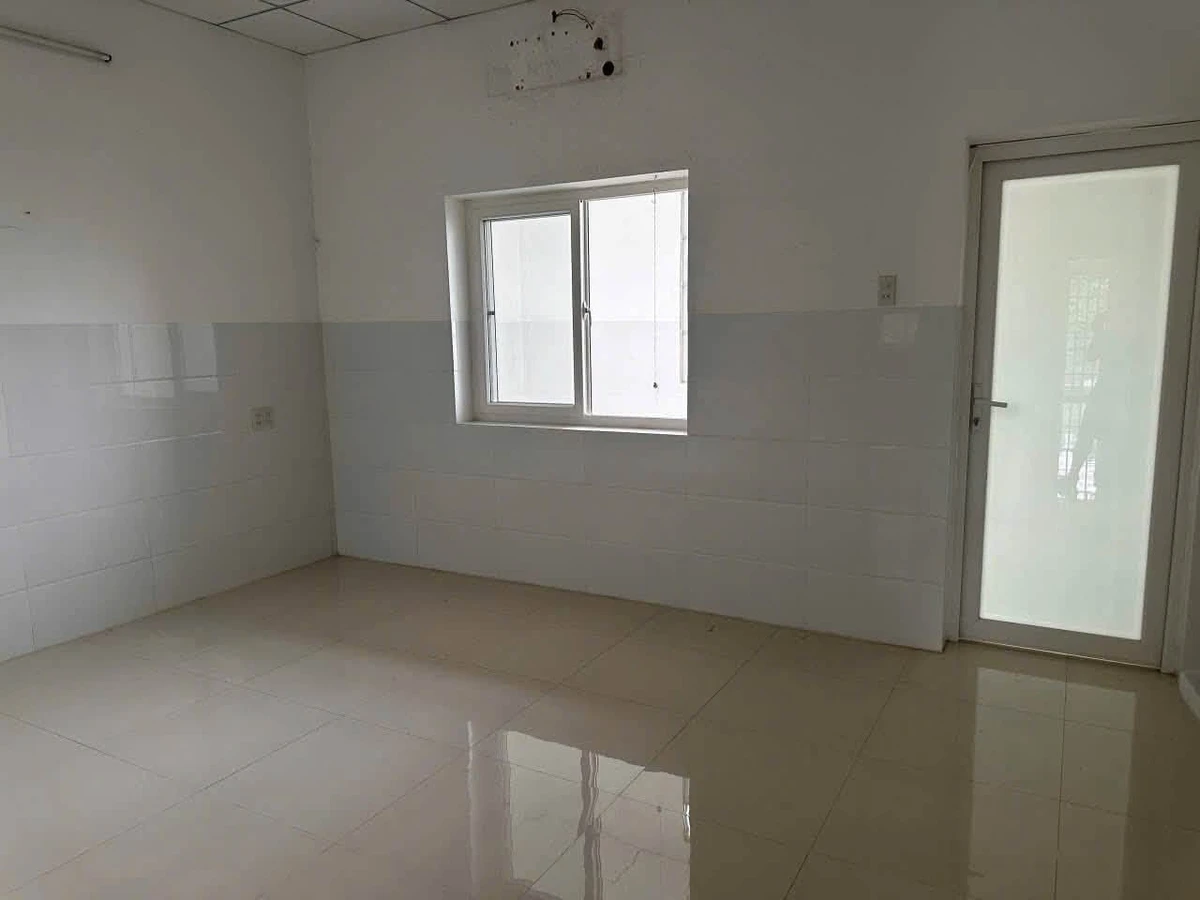 Cho thuê nhà nguyên căn 100m² 2PN tại Rạch Giá 6 triệu/tháng - Ảnh thu nhỏ 5