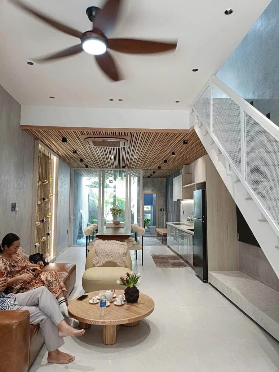 Bán nhà phố 4 tầng Mỹ Khê 84m2, giá 12 tỷ - Ảnh 1