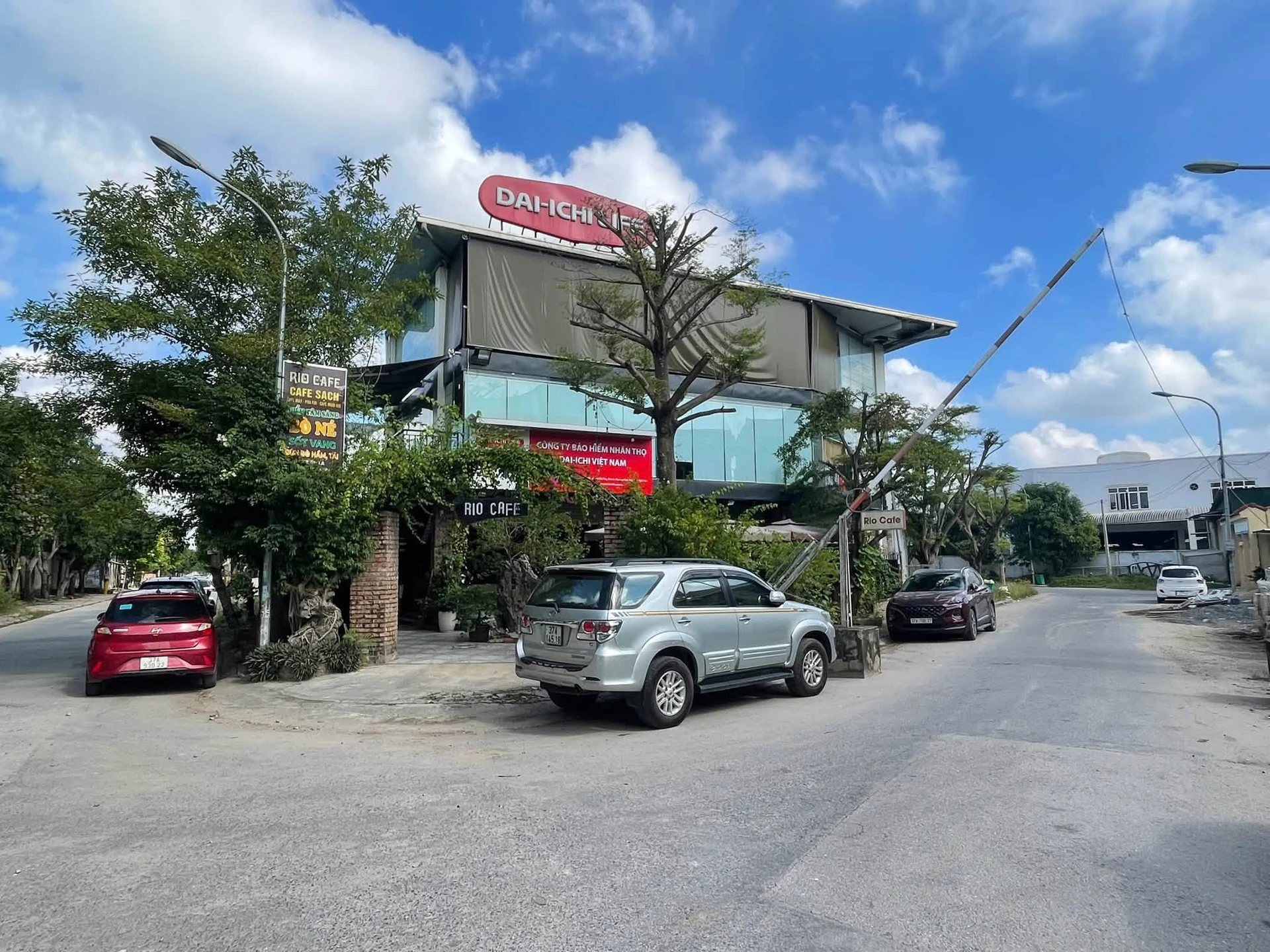 Bán nhà mặt bằng 3 tầng kinh doanh 225m², Lê Nin, giá 12,5 tỷ - Ảnh 1