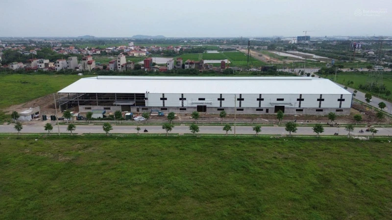 Chuyển nhượng lô đất công nghiệp hiếm có 3000m2 trong KCN Đồng Văn 1 thời hạn dài 2071