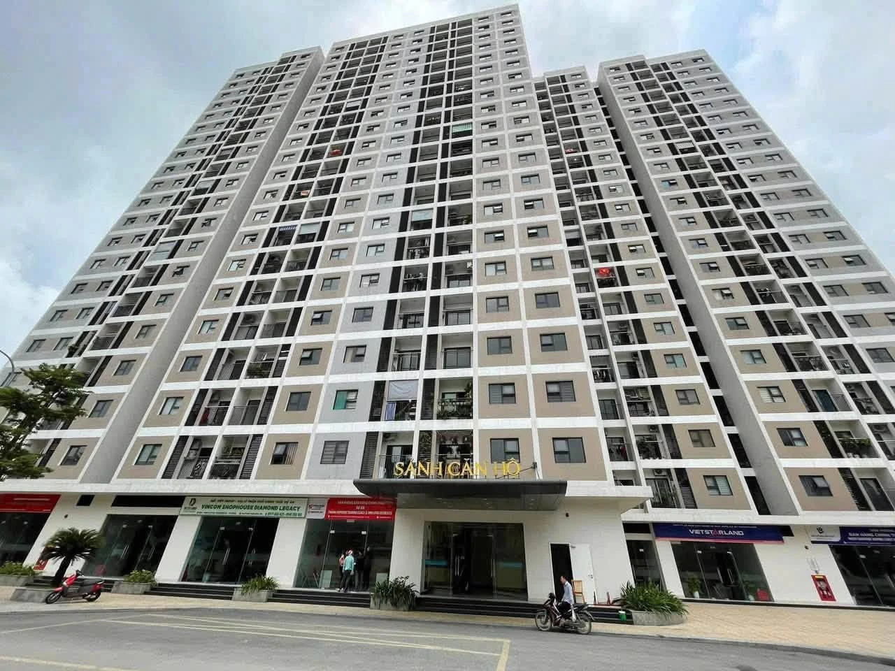 Bán căn hộ Vinhomes Quang Trung 48m² 1 phòng ngủ 2,1 tỷ - Ảnh 1