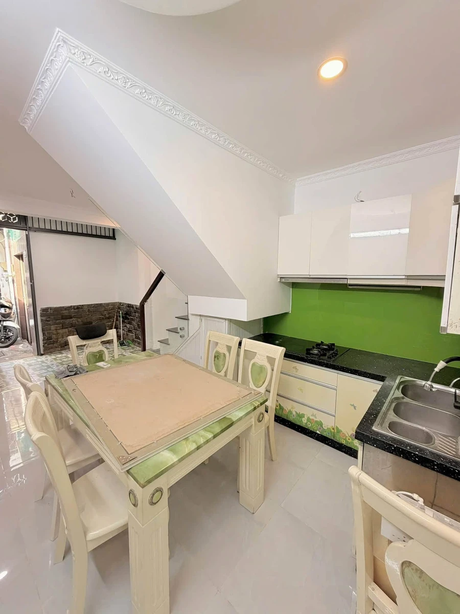 Bán nhà 3 phòng ngủ 40m² Quận 4 giá 4.59 tỷ - Ảnh thu nhỏ 4