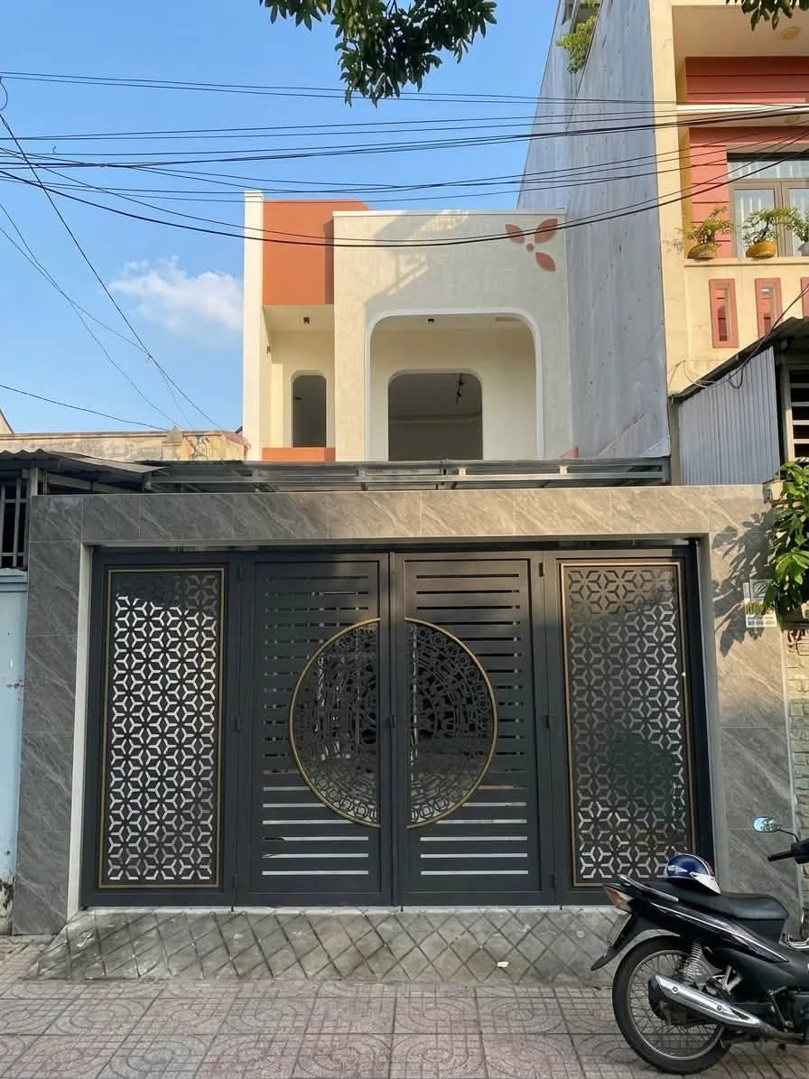 Bán nhà mặt tiền 3PN Quang Trung, Bình Tân 120m² 2 tỷ - Ảnh 1