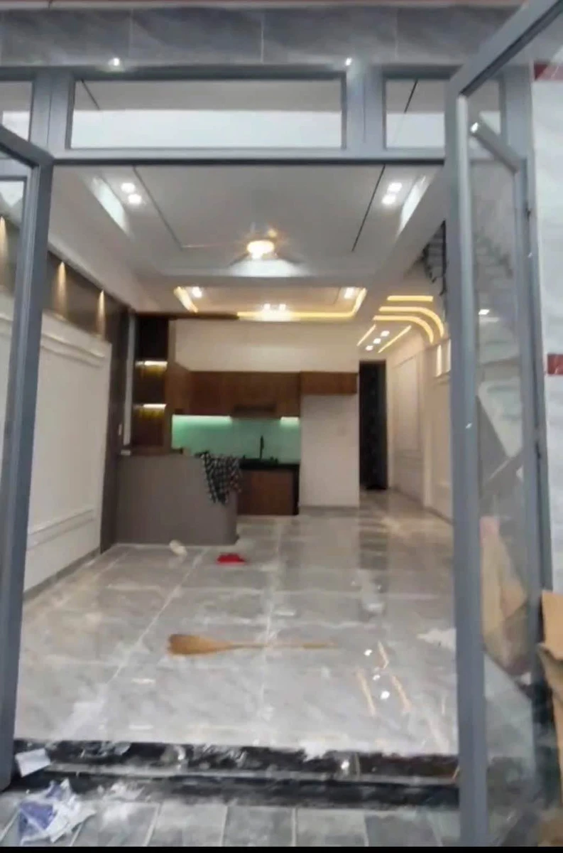 Bán nhà hẻm 4,5x18m (81m²) Nhà Bè 2,1 tỷ - Ảnh thu nhỏ 2