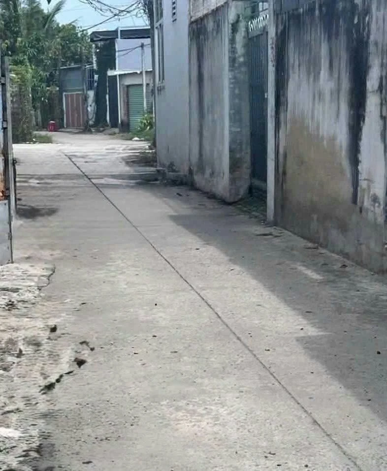 Bán nhà hẻm 5,4x38m, 205m² ở Tây Ninh - Ảnh 1
