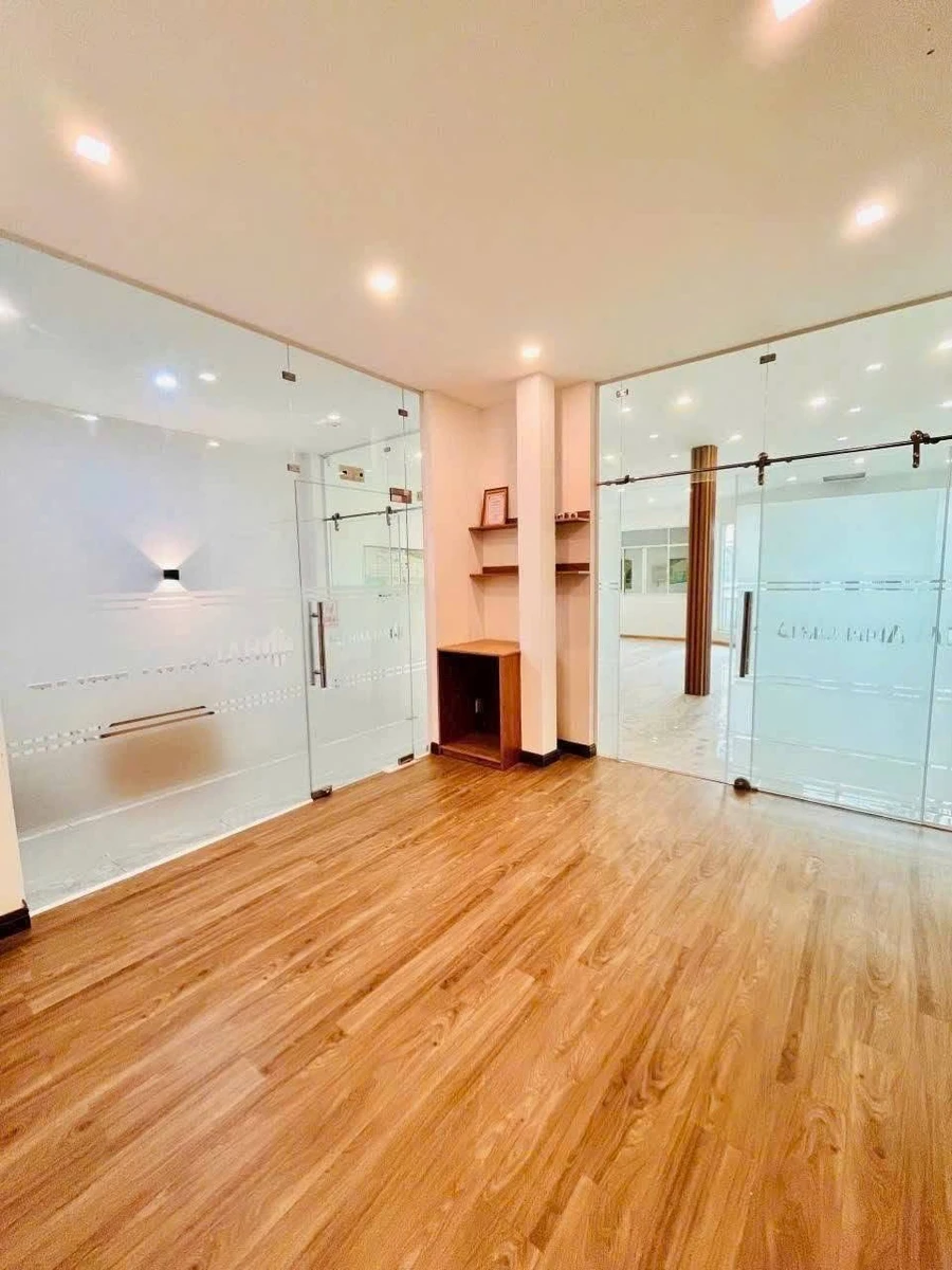 Bán nhà mặt tiền Trần Phú 96m² 12.5 tỷ Quận 10 - Ảnh thu nhỏ 5