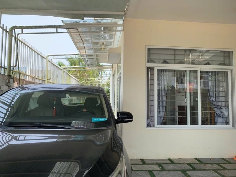 Bán nhà lô góc 180m² 3 tầng tại VSIP Quảng Ngãi giá 3 tỷ 7