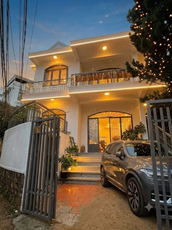 Bán nhà phố 5PN 96m² hẻm xe tải Nguyễn Văn Trỗi, Đà Lạt
