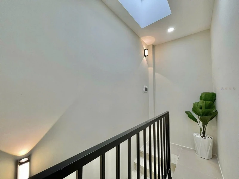 Nhà bán 2 tầng 2PN, 16m², full nội thất, Lê Quang Định, Bình Thạnh