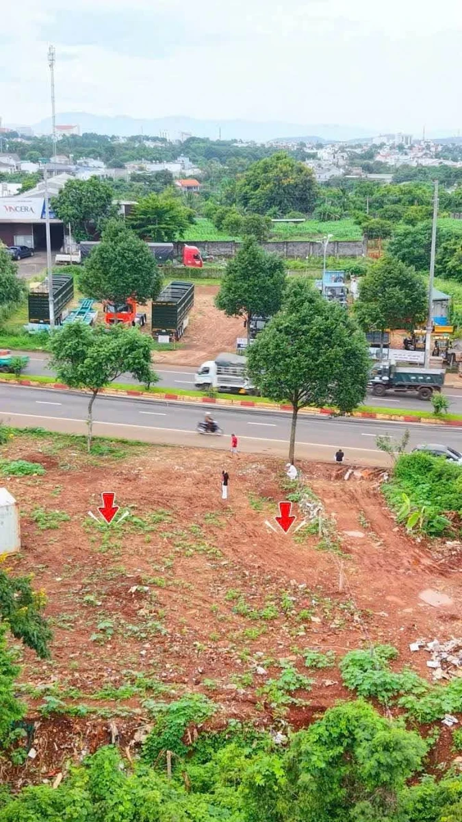 Bán lô đất 22x30m 2 mặt tiền đường Vành Đai 10/3, Buôn Ma Thuột, giá 7,8 tỷ - Ảnh thu nhỏ 2
