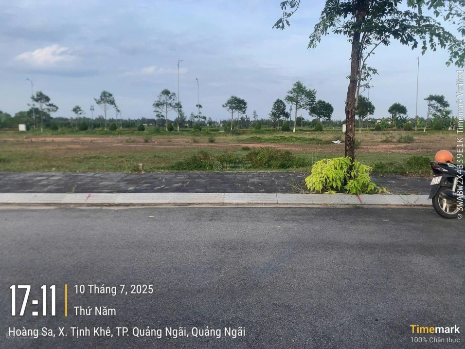 Mặt tiền đường nội bộ Mỹ Khê Angkora sạch đẹp, DT 100m2, giá cắt lỗ chỉ còn 1,4 tỷ, sổ hồng sẵn - Ảnh thu nhỏ 3