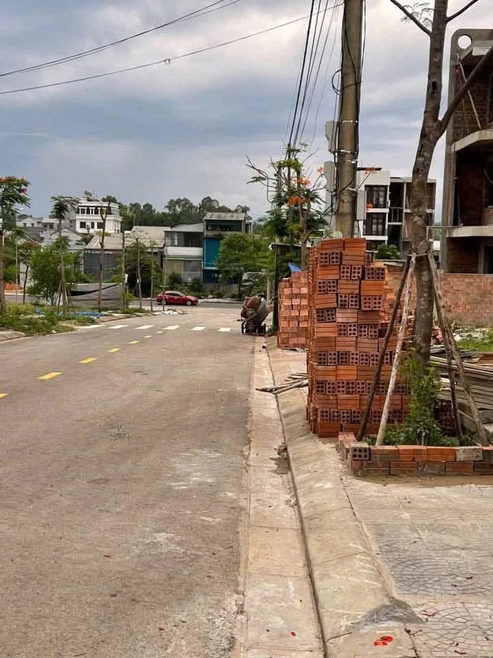Bán đất 100m2 Bàu Vá Huế, view công viên, 3,75 tỷ - Ảnh thu nhỏ 2
