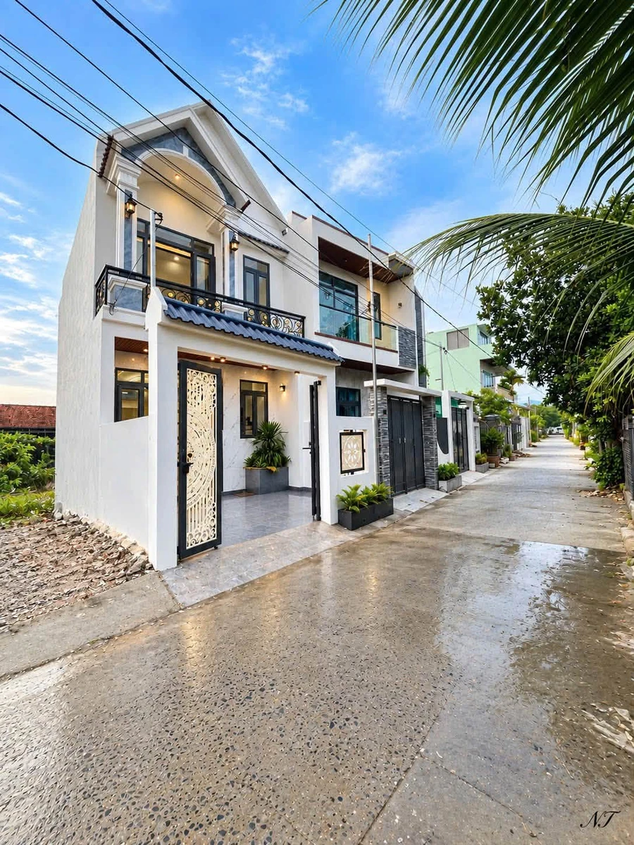 Bán nhà Nha Trang 3PN 69,3m² full nội thất 2 tỷ 820 tr - Ảnh 1