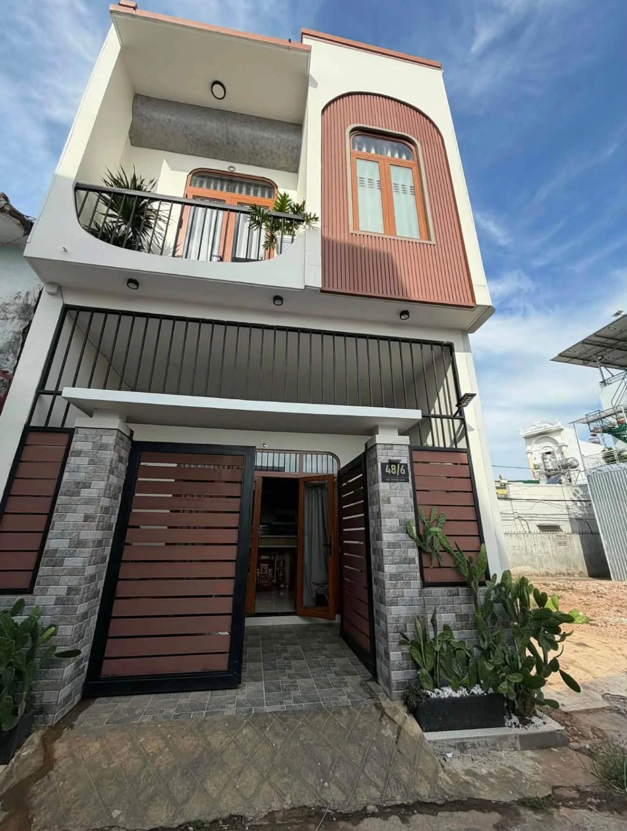 Bán nhà mê 100m² full nội thất Hẻm 48 Nơ Trang Gưh - Ảnh 1