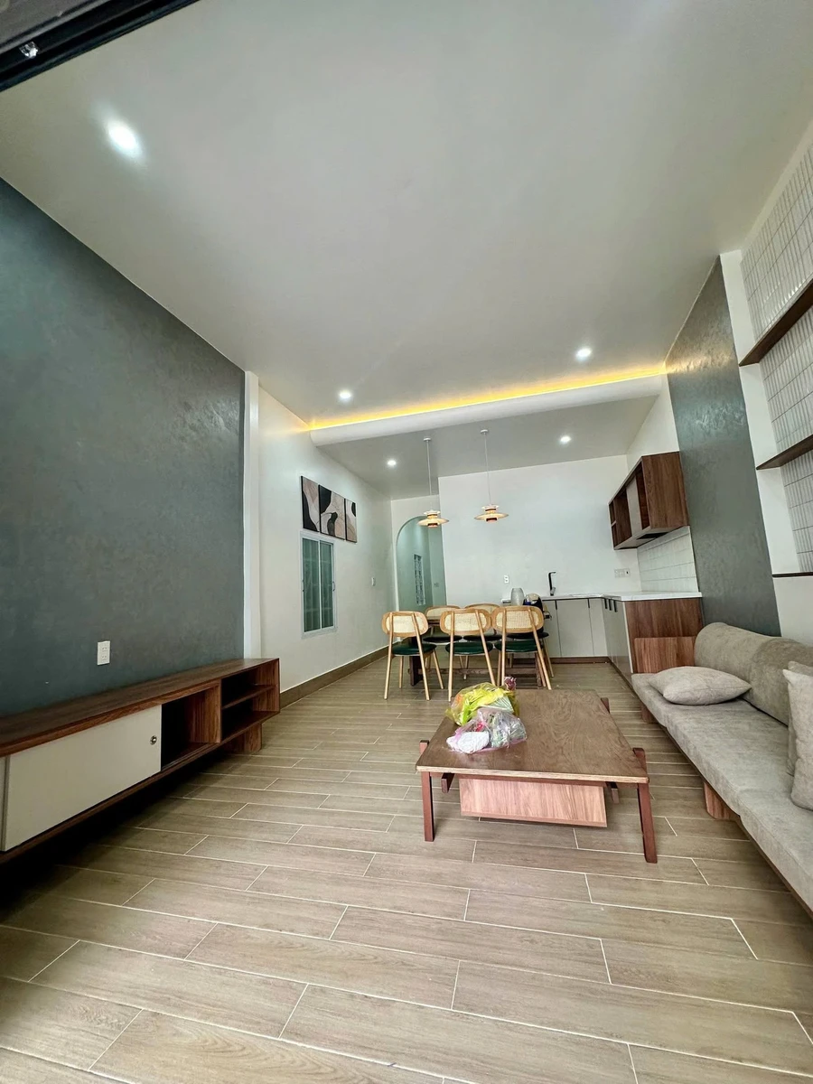 Bán nhà kiệt ô tô Hoài Thanh, Thủy Xuân, Huế 100m2 full nội thất, 2PN 2WC - Ảnh thu nhỏ 3