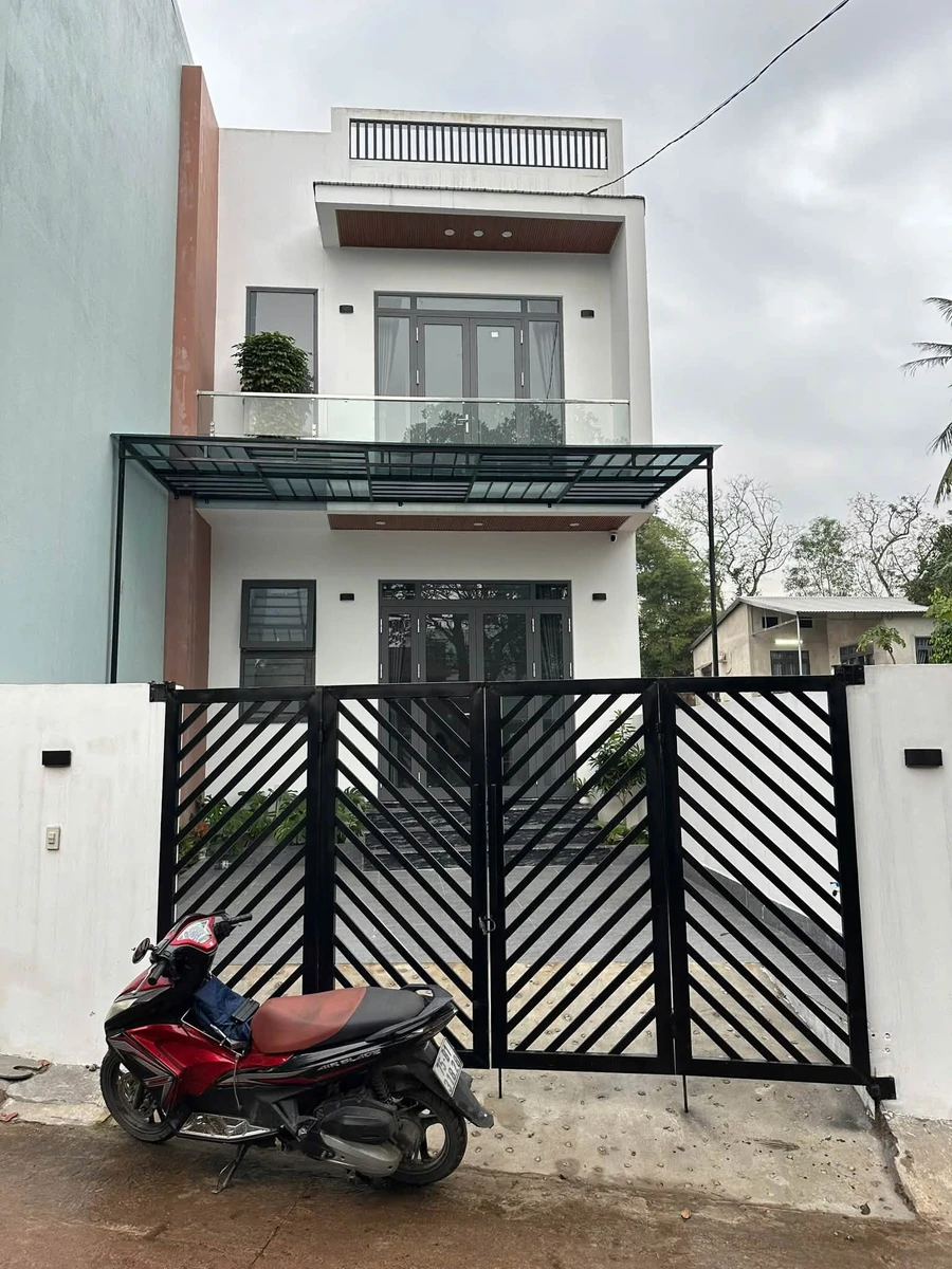 Bán nhà 3 phòng ngủ 100m2 tại Vũ Ngọc Phan, Huế - Ảnh 1