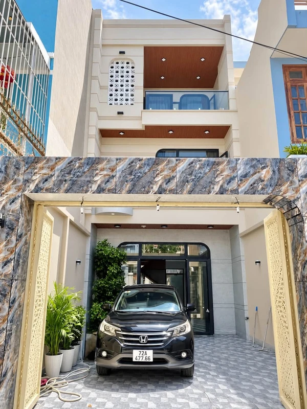 Bán nhà 1 trệt 2 lầu 4 PN 120m2 Vũng Tàu 11,9 tỷ