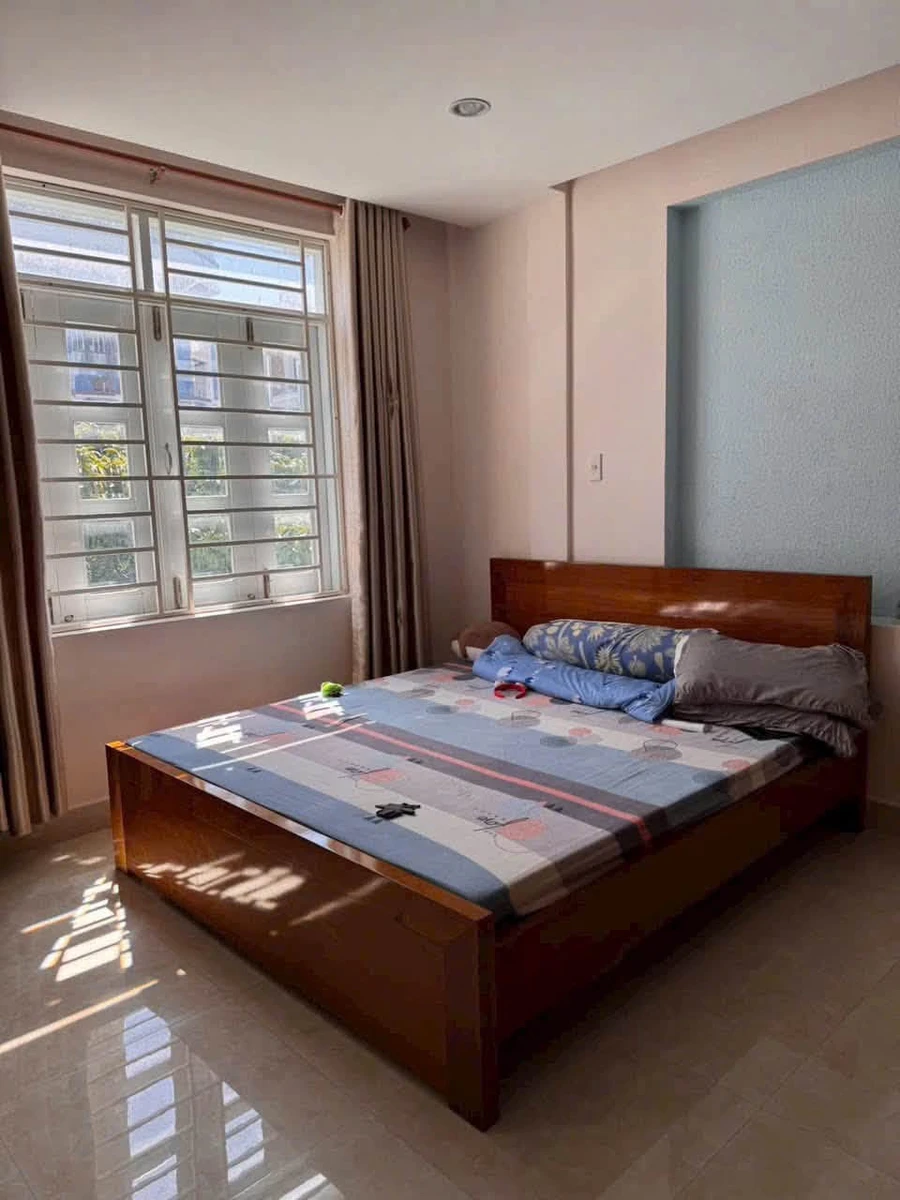 Bán nhà 3 tầng 97m2 Trần Từ Bình Phước Long A 8.9 tỷ - Ảnh thu nhỏ 4