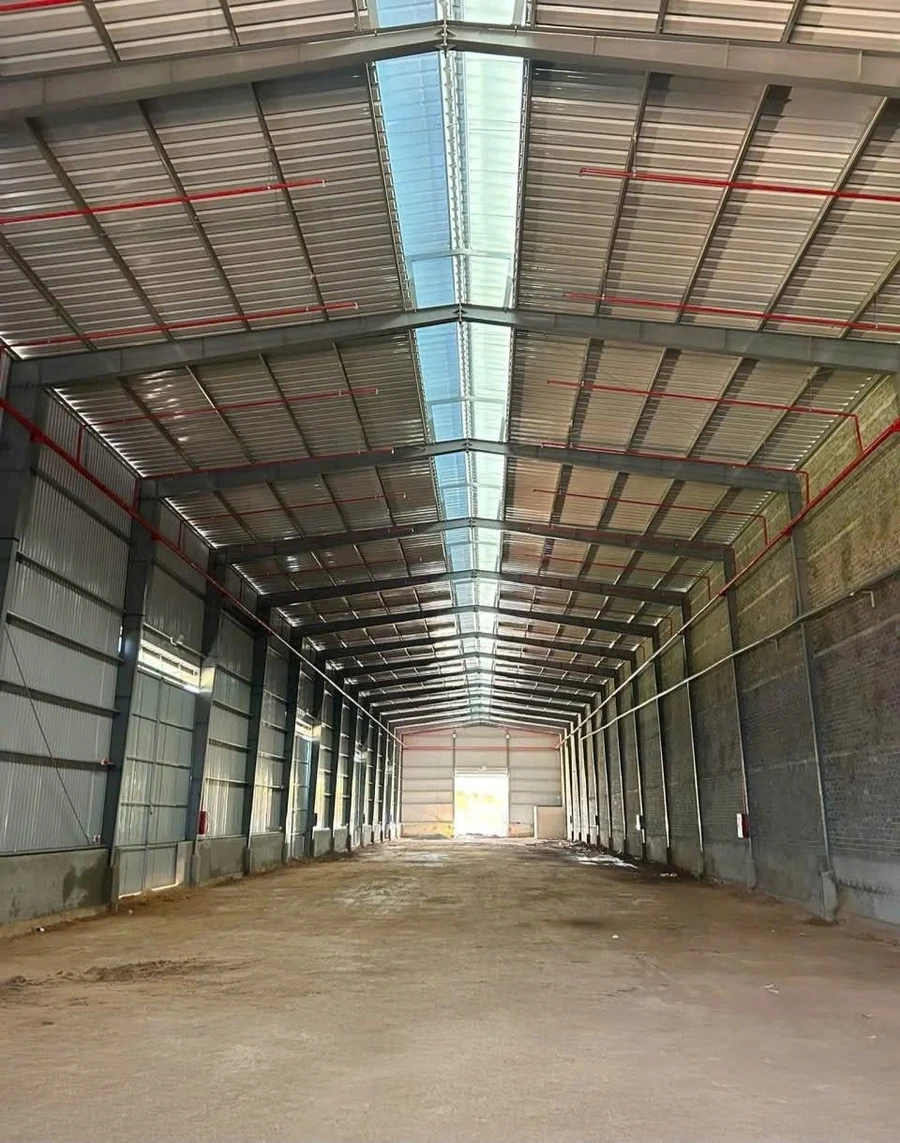 Cho thuê nhà xưởng 1600m² Tân Uyên 120 triệu/tháng - Ảnh 1