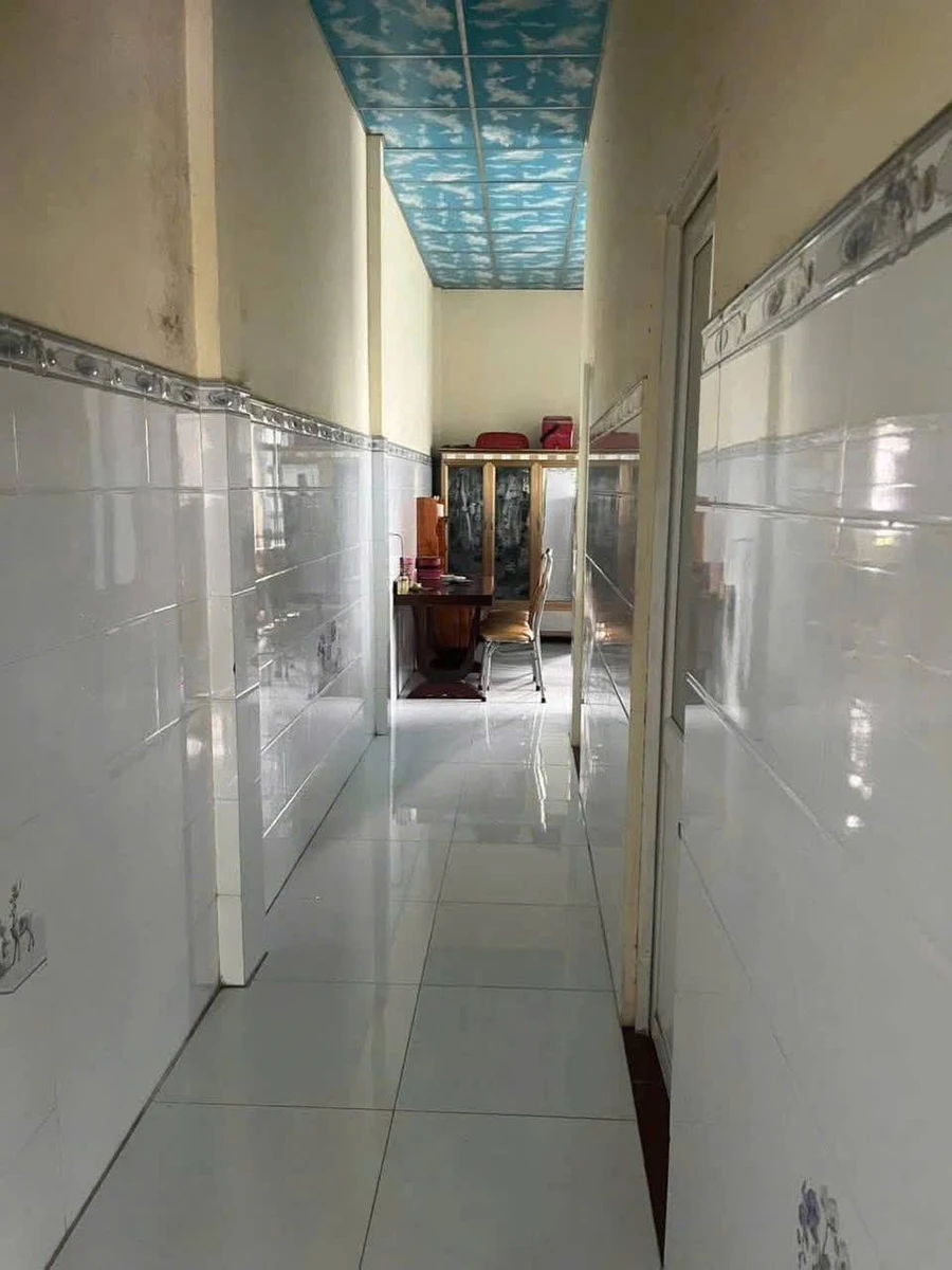 Bán nhà 2PN 98m2 gần BV Việt Hàn, Bến Tre 750 triệu - Ảnh thu nhỏ 2