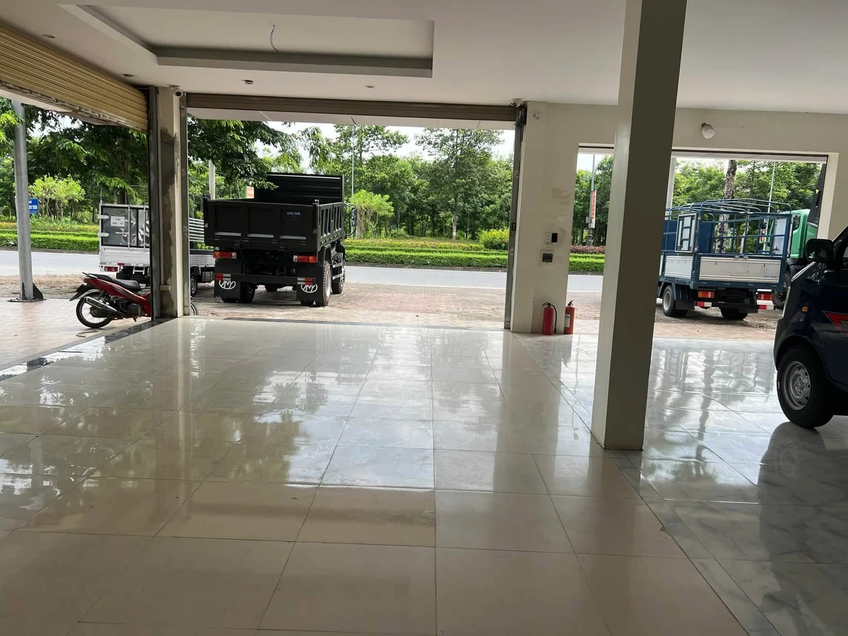 Bán shophouse 3 tầng 2 mặt tiền 373m² Trần Hưng Đạo 7.68 tỷ - Ảnh thu nhỏ 5