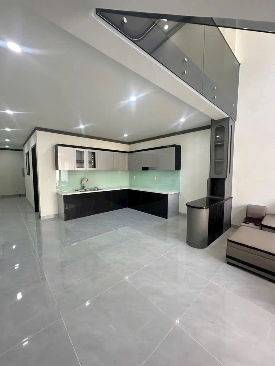 Bán nhà 3PN, 90m² gần Công viên Biên Hùng, Biên Hòa, 3,7 tỷ - Ảnh thu nhỏ 5