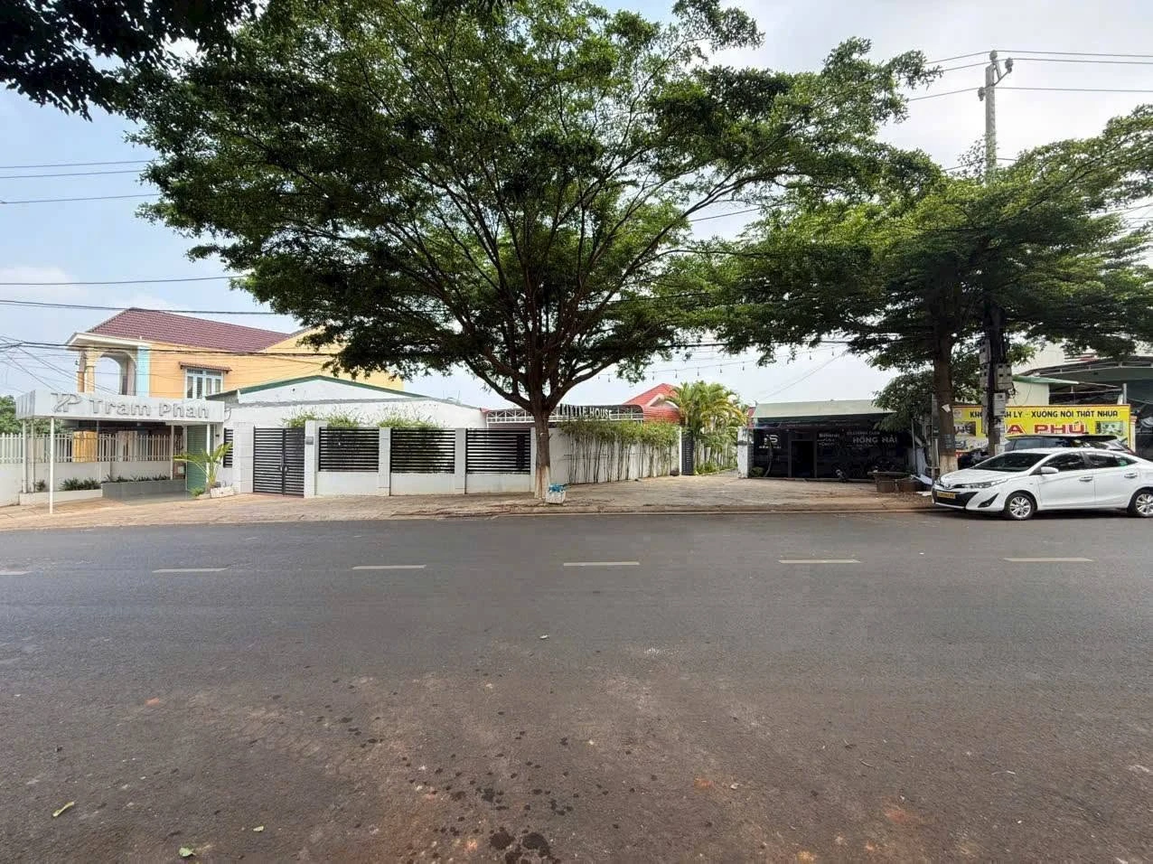 Bán đất mặt tiền Y Ngông, Bình Tân, 195m2, 7,5 tỷ - Ảnh 1