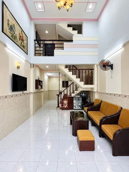 Bán nhà hẻm Lê Đại Hành 4x10m, 3 tầng 6.2 tỷ - Ảnh thu nhỏ 3