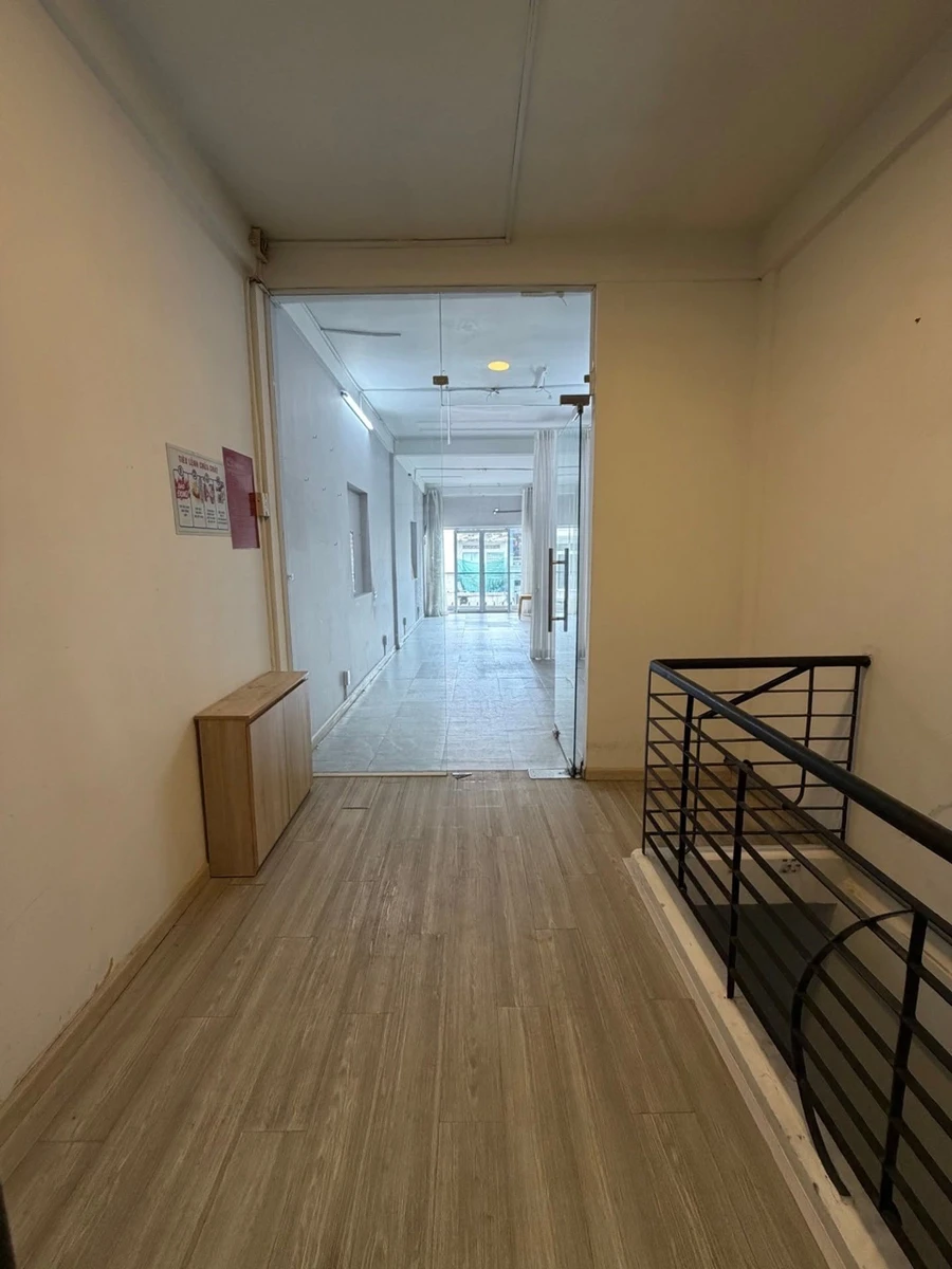 Bán nhà mặt tiền Nguyễn Thiện Thuật Quận 3, 5 tầng, DTSD 190m2, hơn 16 tỷ - Ảnh thu nhỏ 4