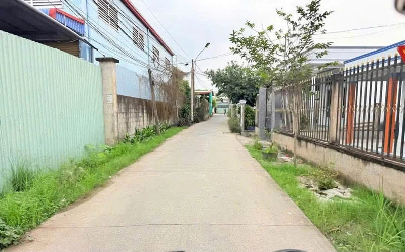 Bán 2 nền đất thổ cư 6x16m giá 850 triệu/nền tại xã Phước Lợi, Bến Lức