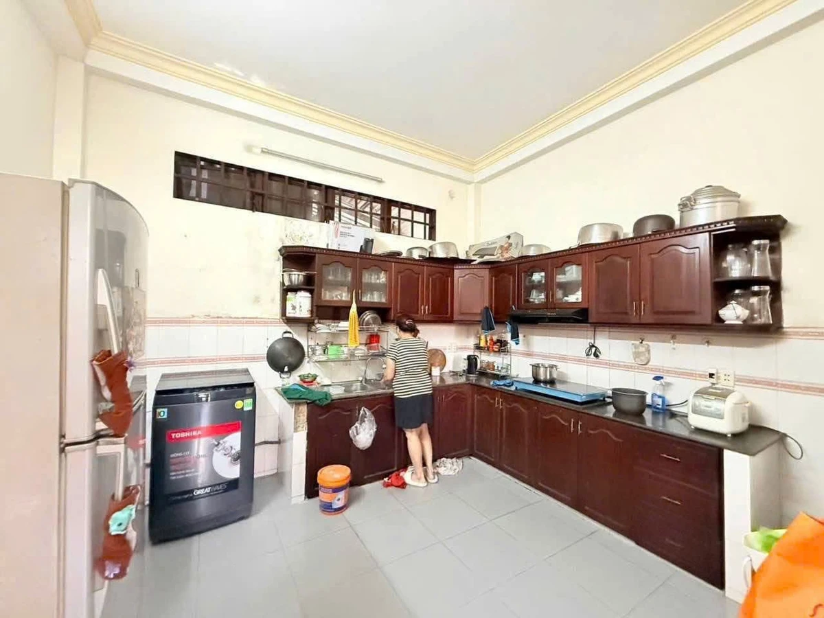Bán nhà 8 PN Gò Vấp 120m² giá 15 tỷ - Ảnh thu nhỏ 3