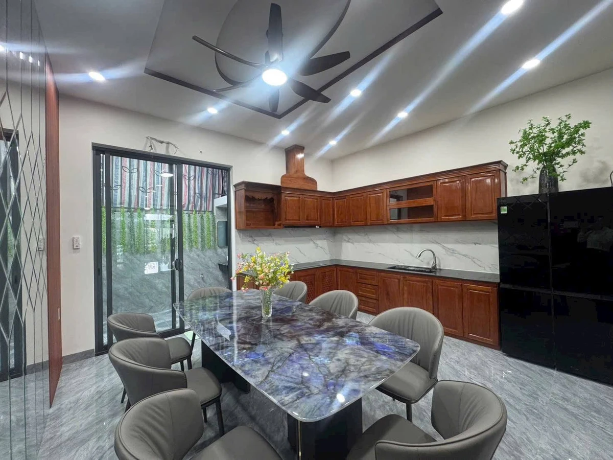 Bán nhà 3 tầng 100m² Hà Quang 2 Nha Trang 11,35 tỷ - Ảnh thu nhỏ 3